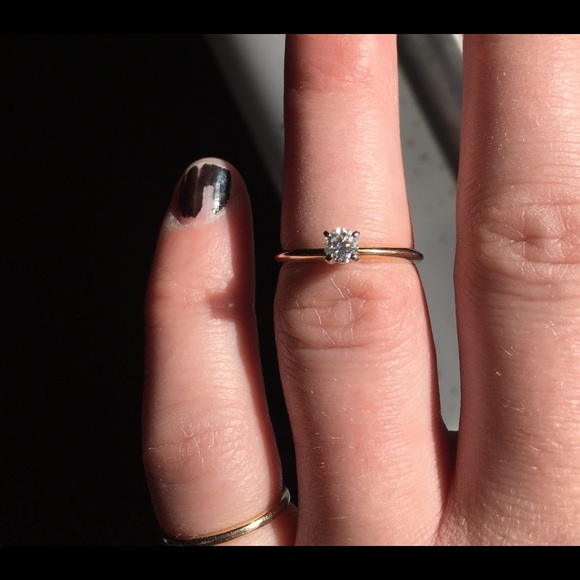 14K Gold 1/4 Carat Round Solitaire Diamond Ring